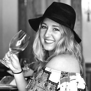 Meet your Posher, Cara